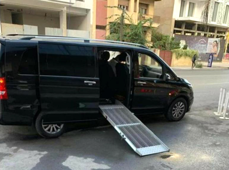 adaptes